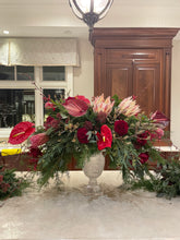 Load image into Gallery viewer, Table Centrepiece