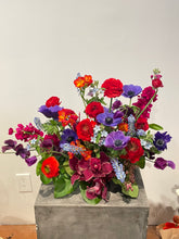 Load image into Gallery viewer, Table Centrepiece