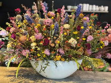 Load image into Gallery viewer, Dried & Preserved Florals Vase Arrangements