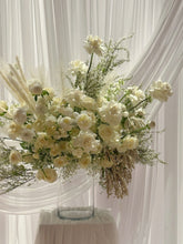 Load image into Gallery viewer, Classic White Vase Arrangment