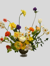 Load image into Gallery viewer, Grand Modern Ikabana Vase Arrangement