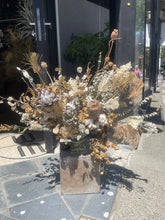 Load image into Gallery viewer, Dried & Preserved Florals Vase Arrangements