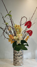 Load image into Gallery viewer, GIF Signature Vase Arrangement