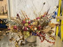 Load image into Gallery viewer, Dried & Preserved Florals Vase Arrangements