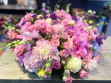 Load image into Gallery viewer, Table Centrepiece