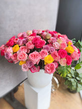 Load image into Gallery viewer, Luxe Charm Vase Arrangement