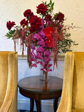 Load image into Gallery viewer, GIF Signature Vase Arrangement