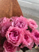 Load image into Gallery viewer, Roses (Non-Red)