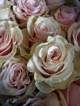 Load image into Gallery viewer, Roses (Non-Red)