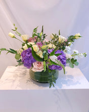 Load image into Gallery viewer, Table Centrepiece