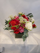 Load image into Gallery viewer, Table Centrepiece