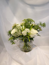 Load image into Gallery viewer, Table Centrepiece