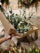 Load image into Gallery viewer, Fresh Eucalyptus Bunch