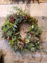 Load image into Gallery viewer, Sustainable Holiday Wreath