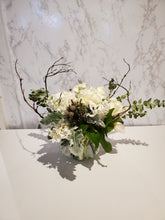 Load image into Gallery viewer, Low Vase Arrangement