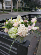 Load image into Gallery viewer, Low Vase Arrangement