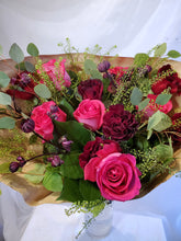 Load image into Gallery viewer, Ultimate Rose Bouquet