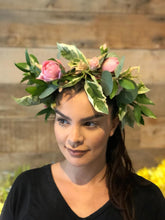 Load image into Gallery viewer, Floral Crown