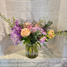 Load image into Gallery viewer, Low Vase Arrangement
