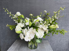 Load image into Gallery viewer, Low Vase Arrangement