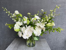 Load image into Gallery viewer, Classic White Vase Arrangment