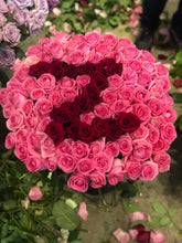 Load image into Gallery viewer, Ultimate Rose Bouquet
