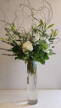 Load image into Gallery viewer, GIF Signature Vase Arrangement
