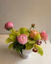 Load image into Gallery viewer, Blush &amp; Bloom Centerpiece
