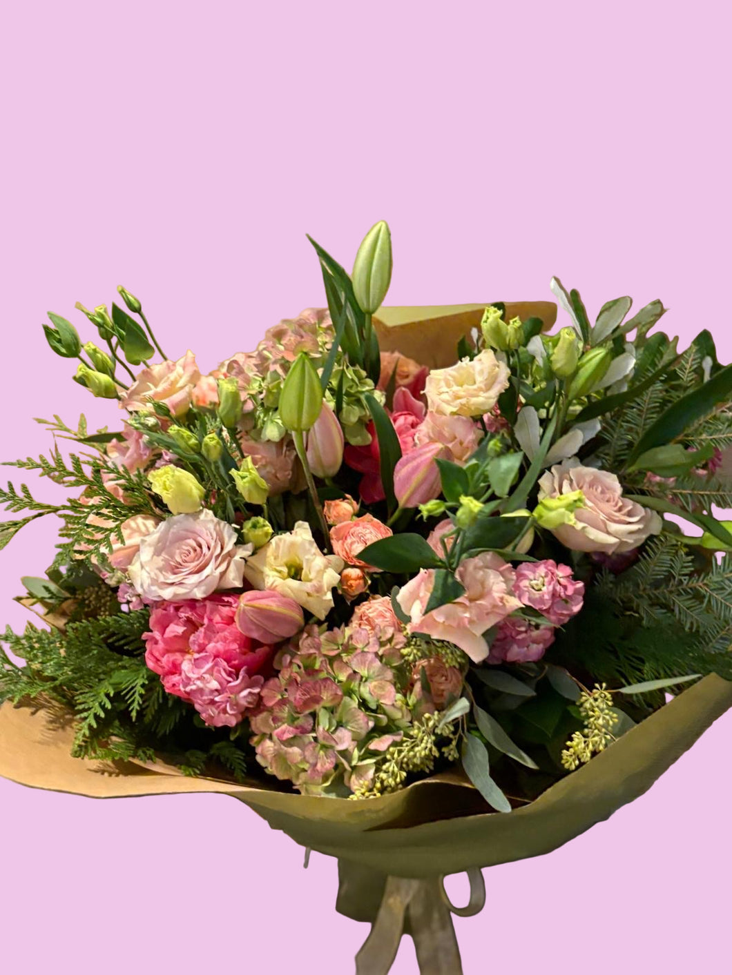 GIF Luxe Pink Bouquet