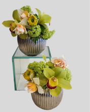 Load image into Gallery viewer, Signature Cocktail Arrangement
