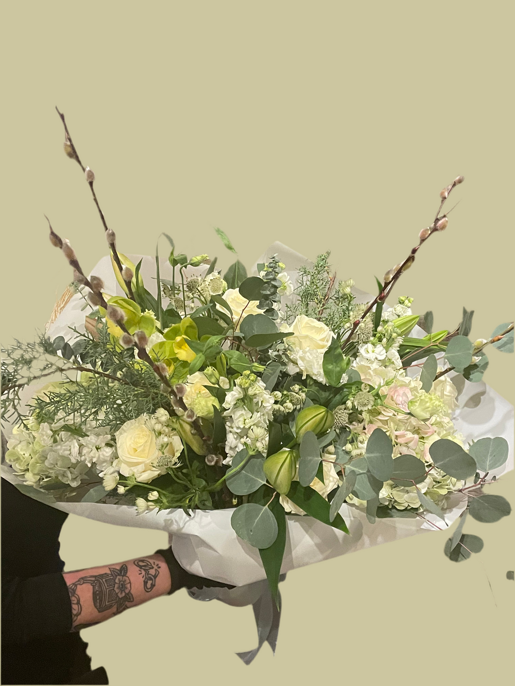 GIF Luxe White Bouquet