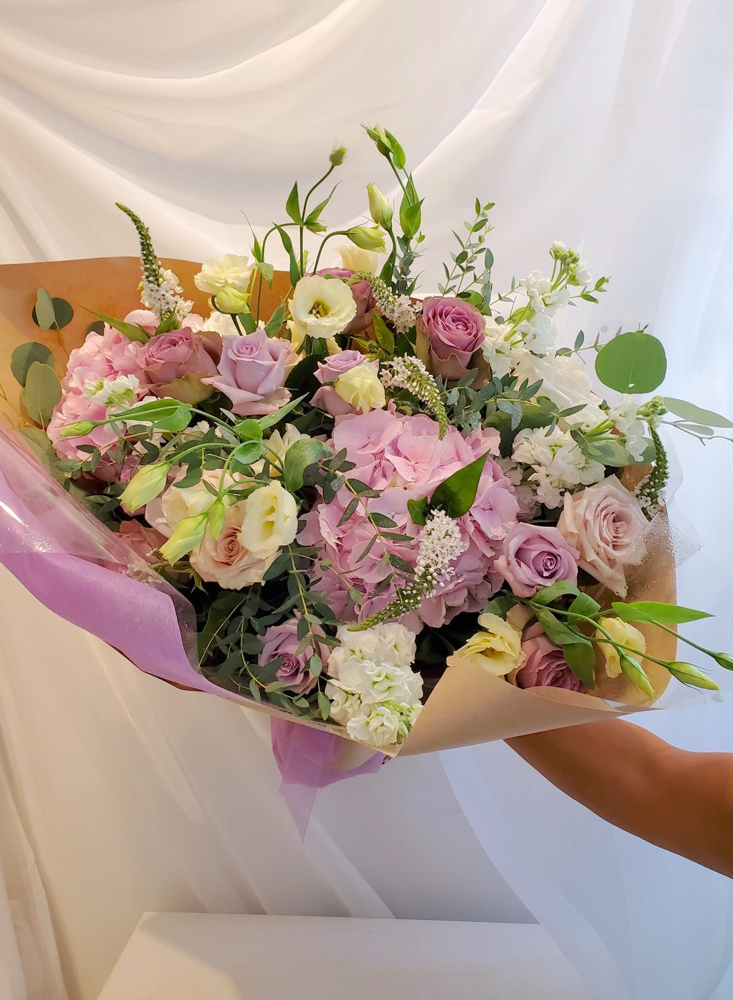 GIF Luxe Pastel Bouquet