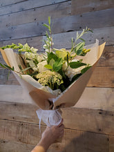 Load image into Gallery viewer, Seasonal Bouquet
