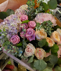 GIF Signature Bouquet