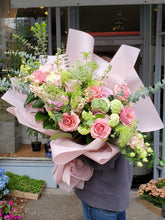 Load image into Gallery viewer, GIF Luxe Pink Bouquet
