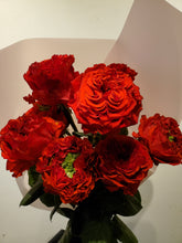 Load image into Gallery viewer, Red Roses
