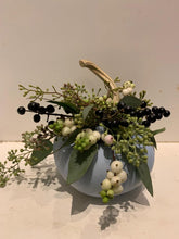 Load image into Gallery viewer, Festive Pumpkin Centrepiece
