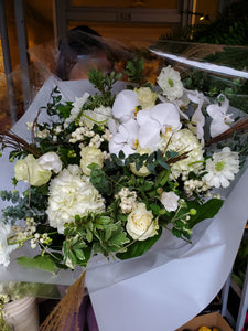 GIF White Bouquet